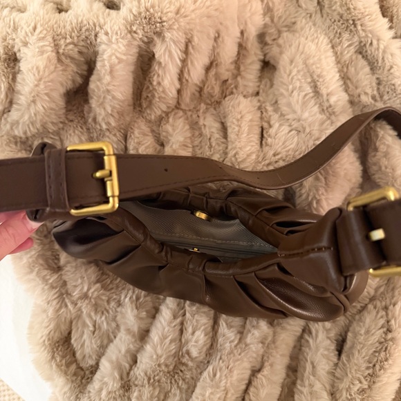 Revolve Purse - Picture 4 of 6